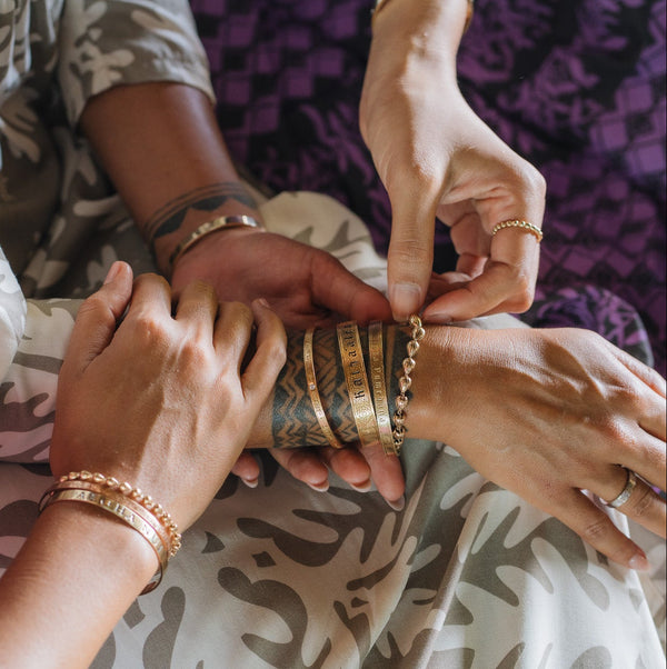 Uluhe Petite Bangle with Diamonds