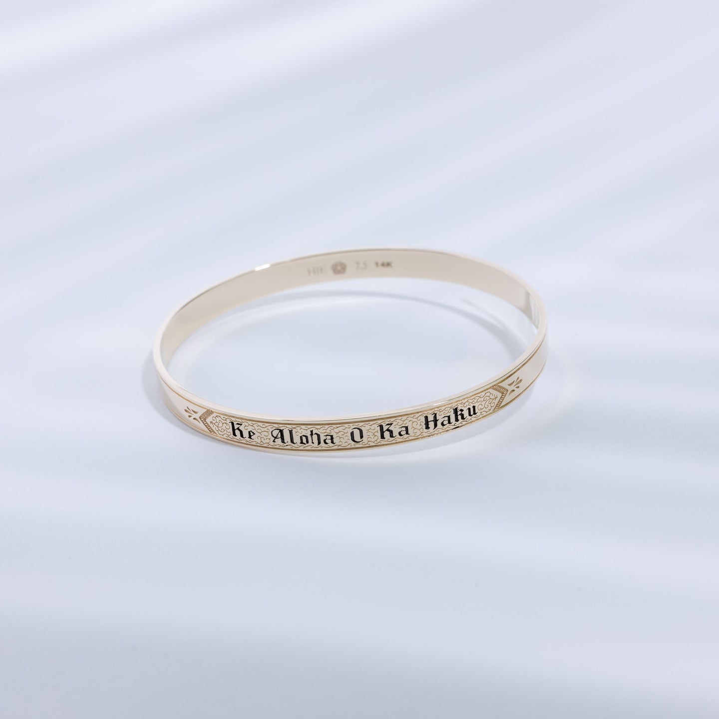 Liʻiliʻi Heirloom Bangle - 6mm
