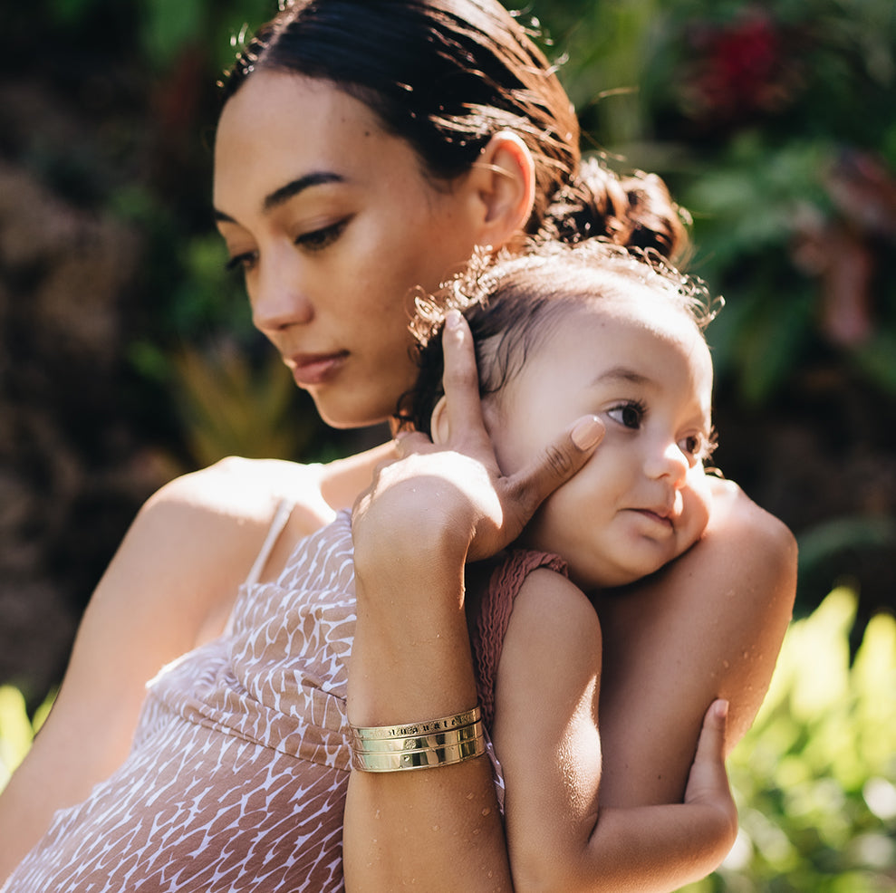 Buy Kuuipo With Plumeria Flower 12MM Hawaiian Hamilton Gold Hinge Bangle  Online in India - Etsy